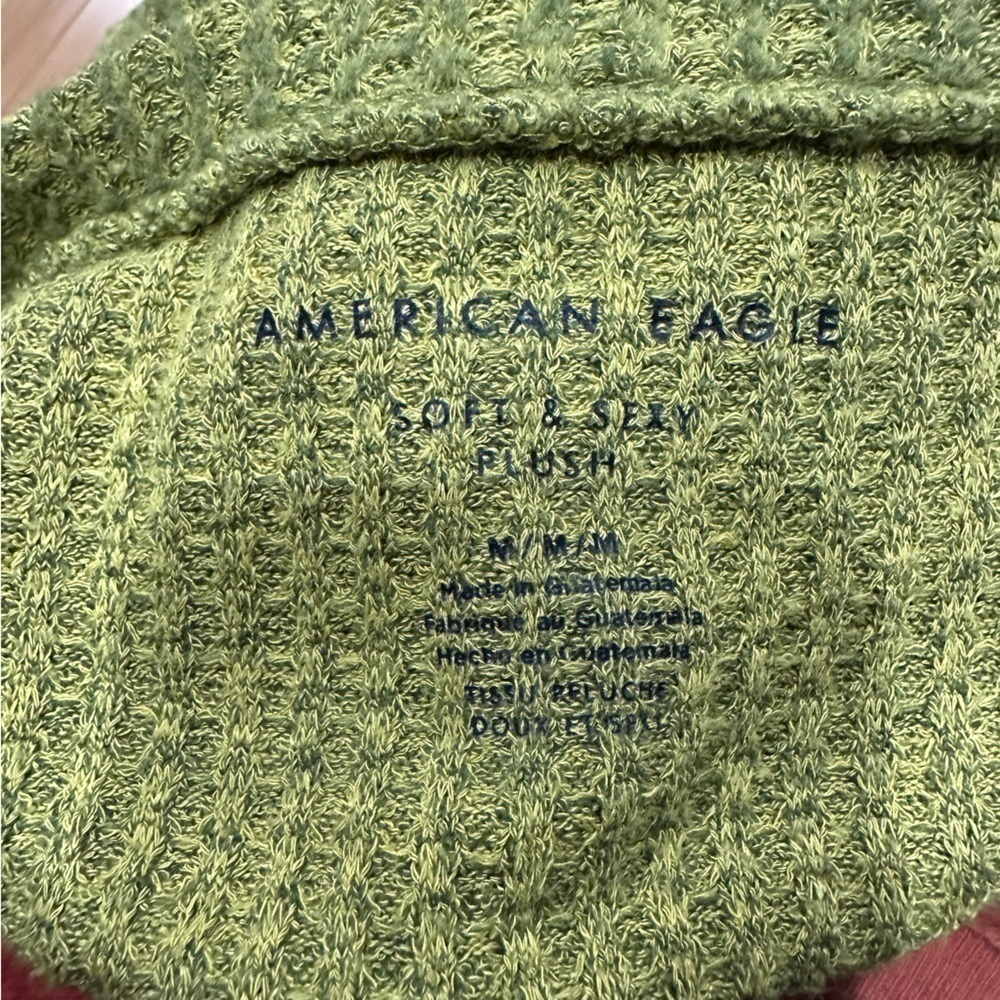 American Eagle sweater - Picture 5 of 5